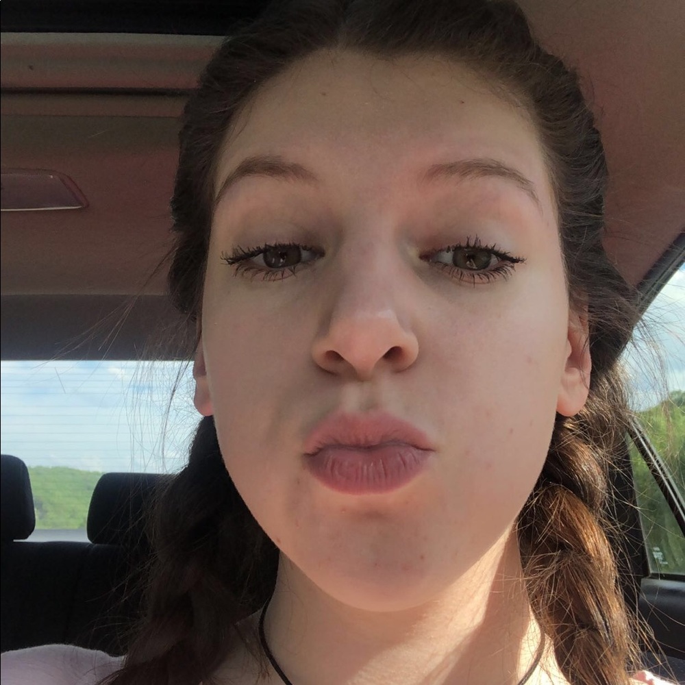 Meet your Posher, Michelle